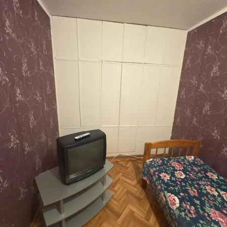Apartametn Maliroves To Relax アパート