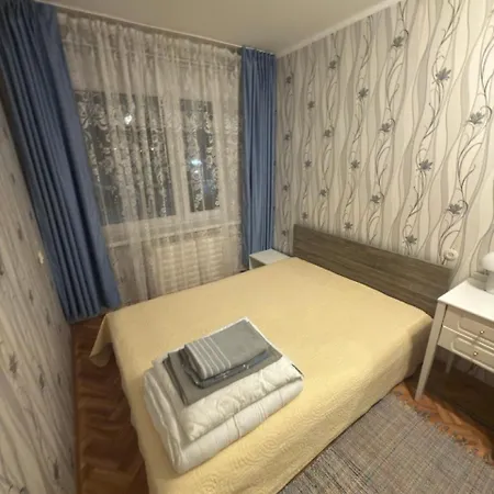 Apartametn Maliroves To Relax アパート
